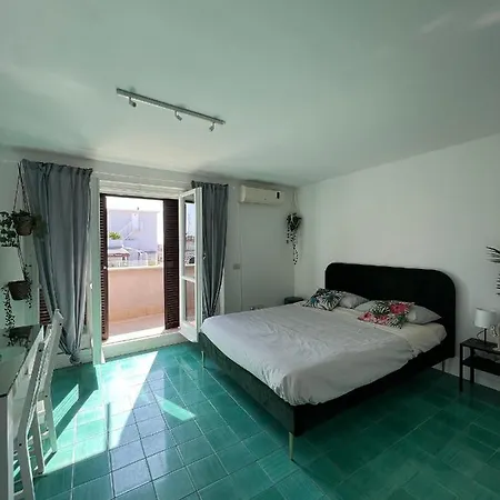 아파트 Loft Panoramico San Giovanni