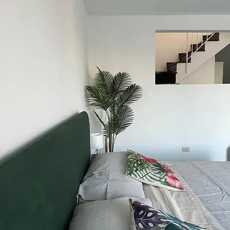 Loft Panoramico San Giovanni 로마