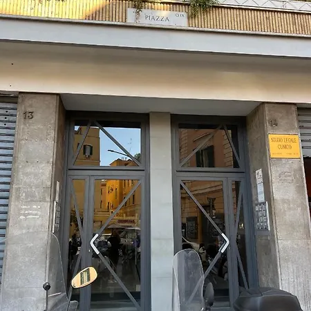 Loft Panoramico San Giovanni * רומא